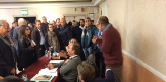 Assemblea Pd Caserta: non passa la sfiducia a Vitale, tutti i VIDEO degli interventi