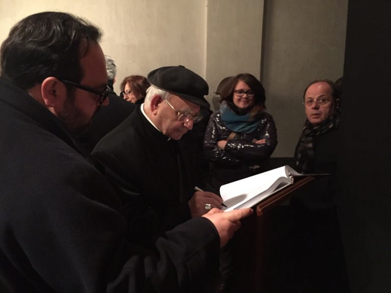 Sant’Agata dei Goti: Mostra di Assteas, visitatori e ospiti d’eccezione nella chiesa di San Francesco