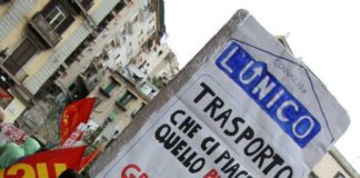 No all’aumento dei trasporti pubblici, Usb in piazza