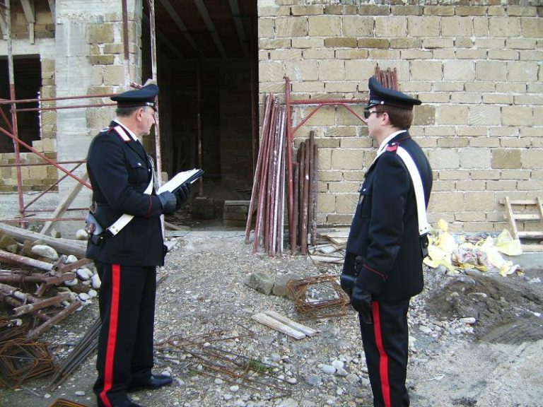 Puglianello; furto in un cantiere edile, due arresti