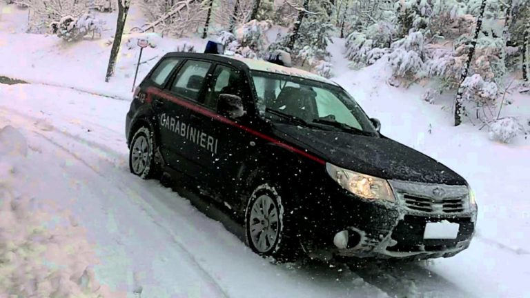 Bagnoli Irpino: auto in panne, famiglia soccorsa dai carabinieri