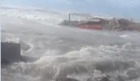 Castel Volturno: le case di località Bagnara “sommerse” dal mare, la Regione resta a guardare VIDEO