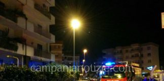 Paura ad Aversa: esplode auto nel cortile di un condominio nei pressi del bar “2 Pini” FOTO