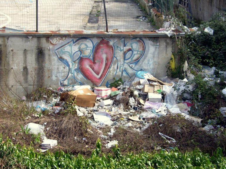 Caserta, Ursomando: differenziata al mercato, solo buoni propositi
