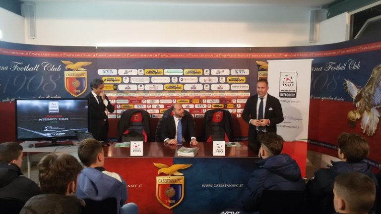 Integrity Tour, Casertana protagonista