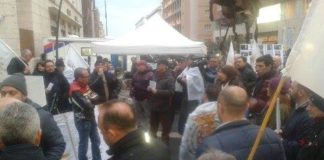 Napoli: neoborbonici in piazza contro l’Unità d’Italia