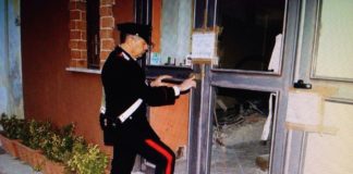 Montoro: operaio cade da soppalco, ricoverato in prognosi riservata