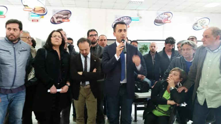 Chiusura Indesit, Di Maio a Carinaro: Governo senza credibilità