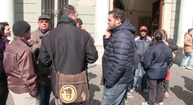 Nola: protestano operatori della fiera dell’antiquariato e dell’usato VIDEO