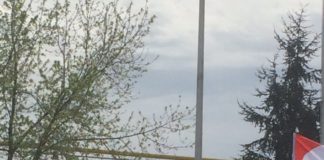 Chiusura Indesit Carinaro, il cardinale Sepe tra gli operai in lotta