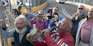Napoli: appello per la Notte Rossa dei Diritti, concerto il 7 luglio a Piazza Dante