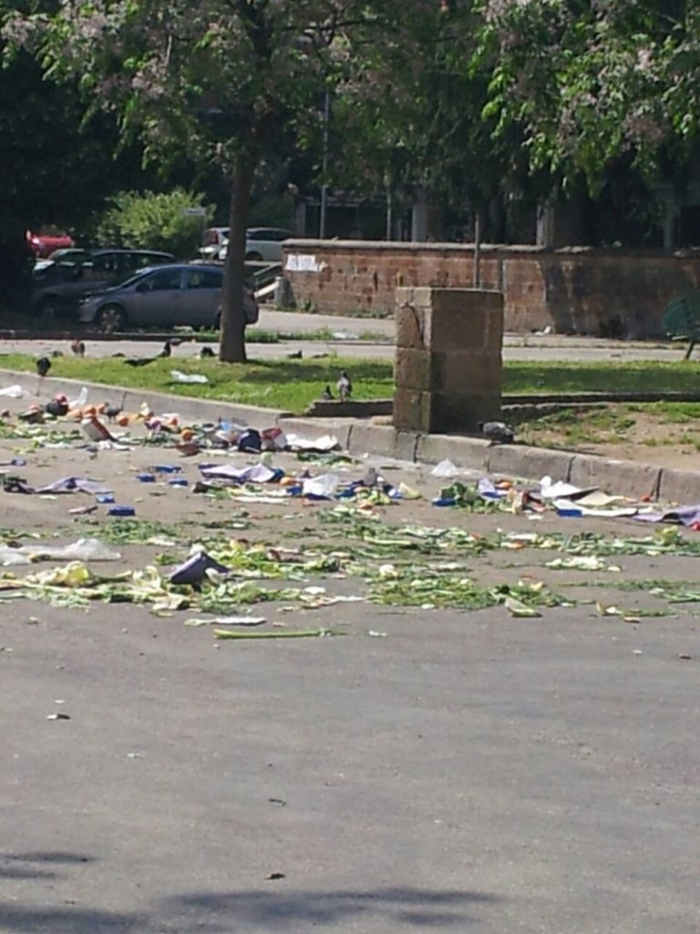 Caserta, il sindaco chiude il mercato del Rione Vanvitelli per motivi igienici