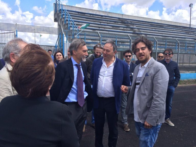 Regionali Campania, Delrio a Casal di Principe per sponsorizzare Oliviero GUARDA I VIDEO