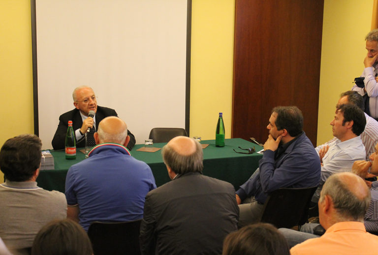 Santangelo guida la delegazione dei lavoratori dei consorzi di bonifica da De Luca