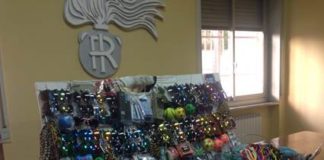 Caserta: blitz contro gli abusivi alla Reggia, sequestri