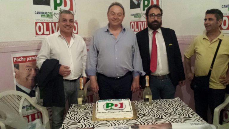 Mondragone: Oliviero accolto da Taglialatela e Fusco per festeggiar elezione