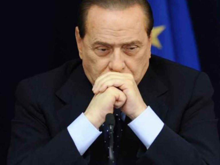 Compravendita senatori, Berlusconi e Lavitola condannati a tre anni