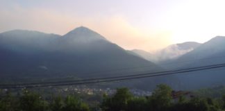 Brucia il Matese, in fiamme ettari di macchia mediterranea ad Ailano