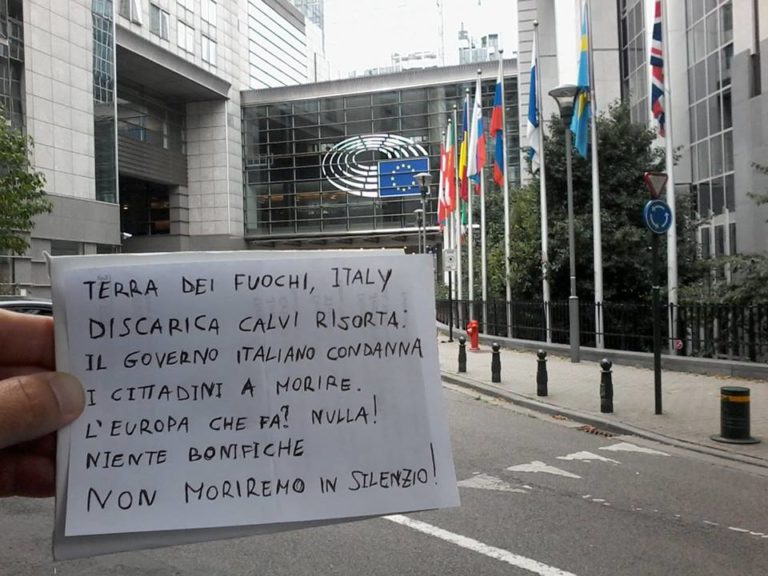 Ex Pozzi Calvi Risorta, la protesta approda davanti al Parlamento Europeo: salvare la Terra dei Fuochi