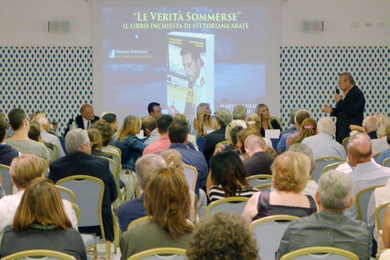 Le verità sommerse, successo per la presentazione a Ischia