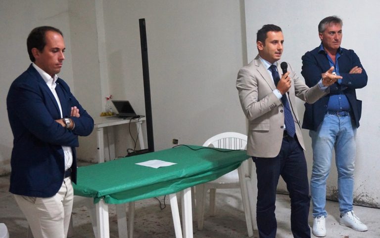 ‘Terra Libera’ sbarca a Curti: Bosco con Iodice e Russo