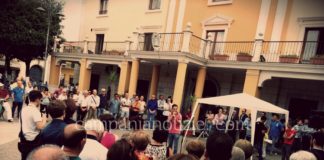 FOTO Gricignano: cittadini in piazza contro la Eco Transider, martedì nuova manifestazione
