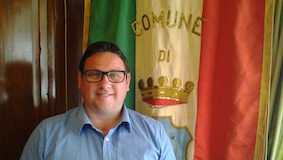 ESCLUSIVA Lusciano: Cantone “inguaia” il sindaco Esposito, l’Anac blocca il maxi appalto per la rete fognaria. Nel mirino incarichi e variante