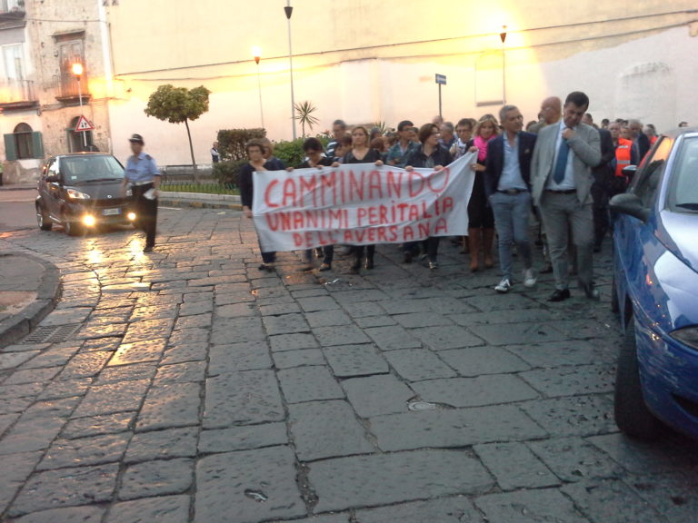 Aversa: marcia per Italia dell’Aversana,  colleghi e amici chiedono verità FOTO