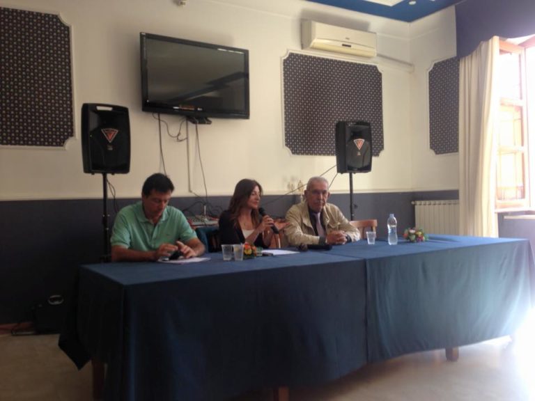 Caserta, Giulietto Chiesa incontra i giornalisti: media nascondono verità