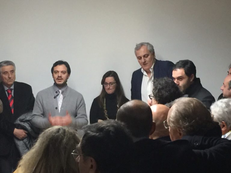 FOTO Caserta: bagno di folla all’inaugurazione della segreteria di Caputo e della sede di iDem, l’eurodeputato si commuove. Presenti politici, sindaci e esponenti della società civile