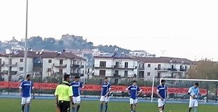 Calcio, Serie D. L’Aversa Normanna vince ad Agropoli, è notte fonda per la squadra cilentana