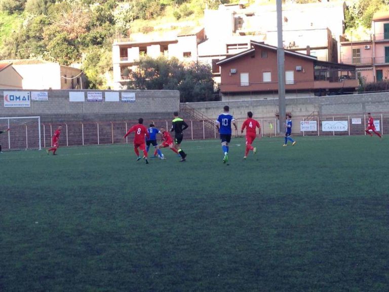 Calcio, Serie D. Agropoli, punto importante sul difficile campo del Due Torri