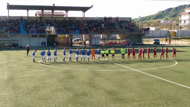Serie D. L’Agropoli conquista un punto prezioso a Roccella