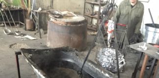 Sant’Antimo: scoperta centrale del falso. Operai costretti a lavorare 10 ore al giorno per 200 euro in pessime condizioni