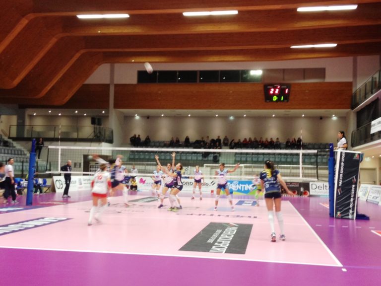 Volley, la Clendy si arrende a Trento al tie break