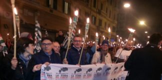 Napoli: sindacati ancora in piazza contro i roghi tossici