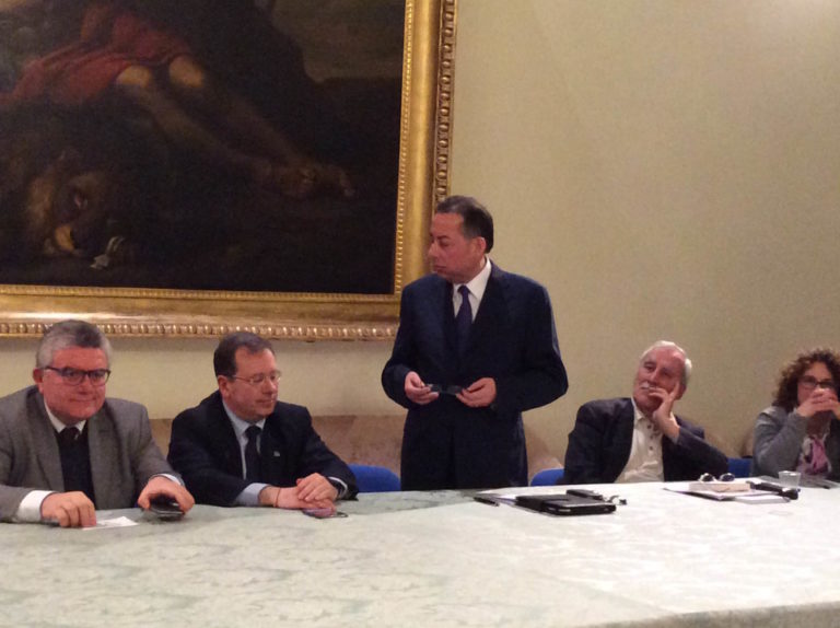 Caserta, Pittella alla Reggia: “Per cambiare l’Europa ci vuole una svolta decisiva”