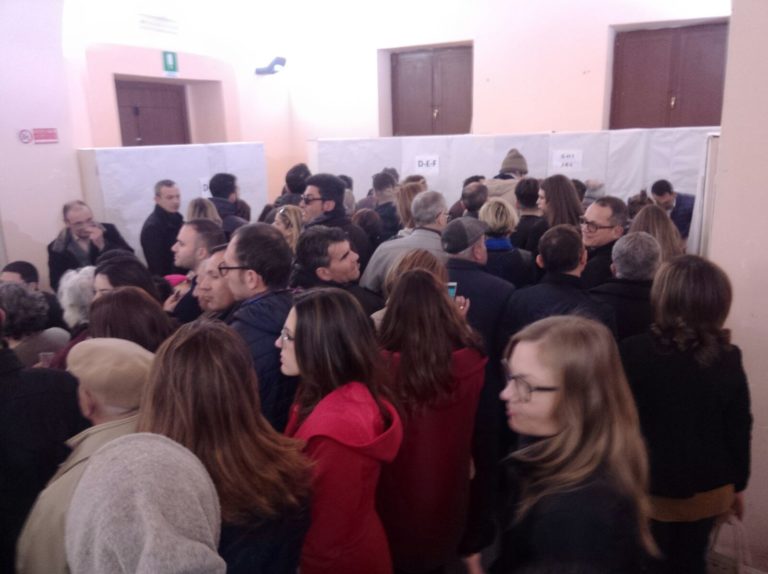 Aversa: 4100 votanti alle primarie del centrosinistra alle ore 20.00