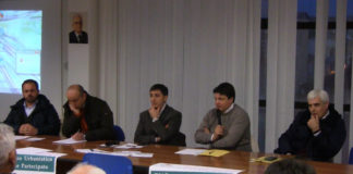 FOTO – Puc Casapesenna: nutrita partecipazione all’incontro con tecnici e associazioni, presentate le linee guida