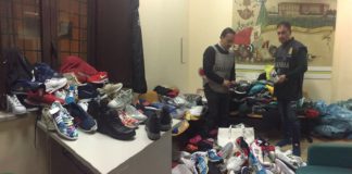 Maddaloni: scarpe e abbigliamento di note griffe venduti in appartamento, era tutto falso. Denunciato