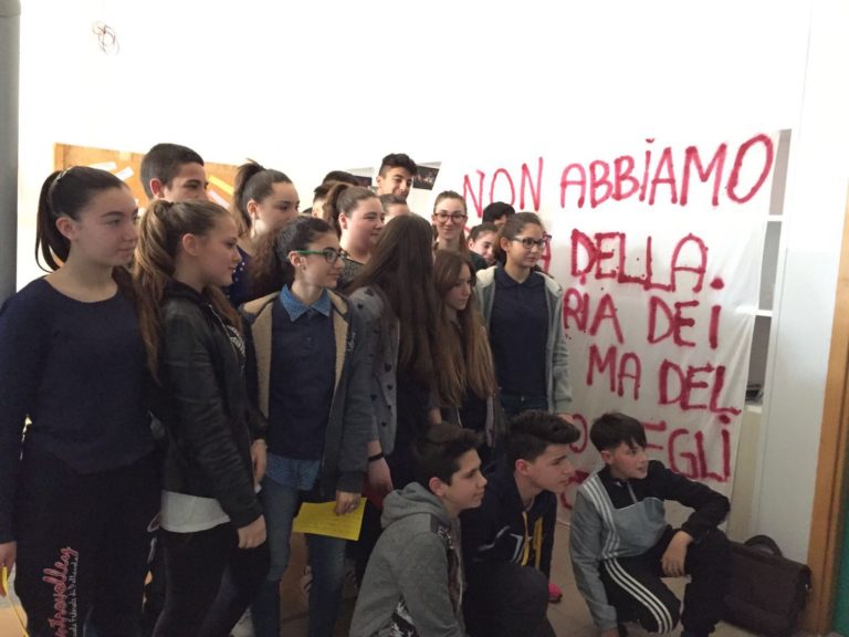 Orta di Atella gli alunni della Stanzione ricordano Don Diana
