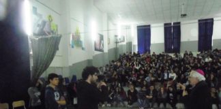 Piedimonte Matese: il vescovo Di Cerbo al liceo Galieli
