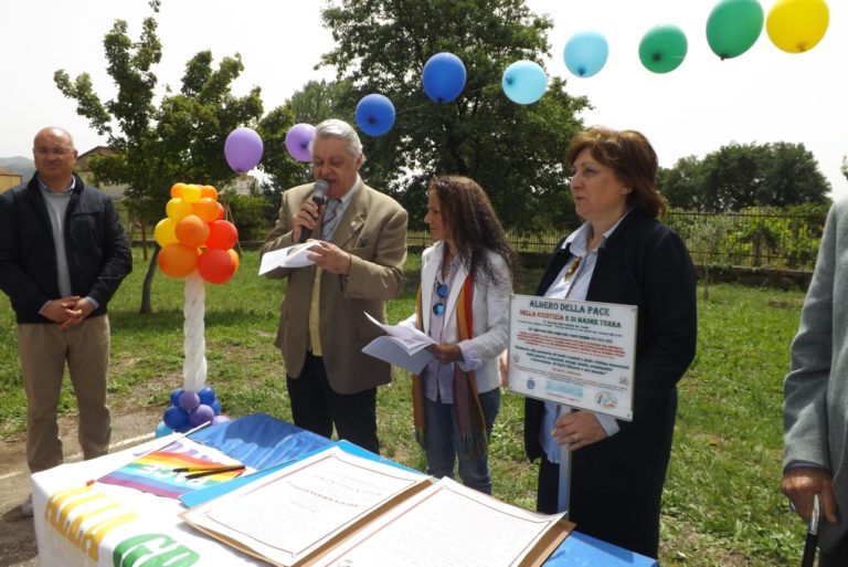 La Fiaccola della Pace a Calvi Risorta