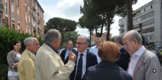 Caserta, Marino in visita al Rione Vanvitelli: “Sicurezza e creazione di nuovi spazi verdi e di socialità sono le priorità”