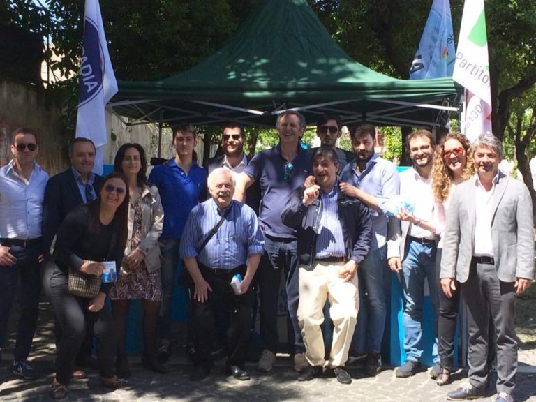 Santa Maria Capua Vetere, Pappadia tra i gazebo della coalizione: “Cresce l’entusiasmo”. In settimana arrivano Fortini, Palmeri e Rosato