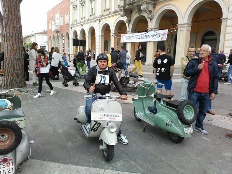 Maddaloni, trasferta sarda per li Vespa Club