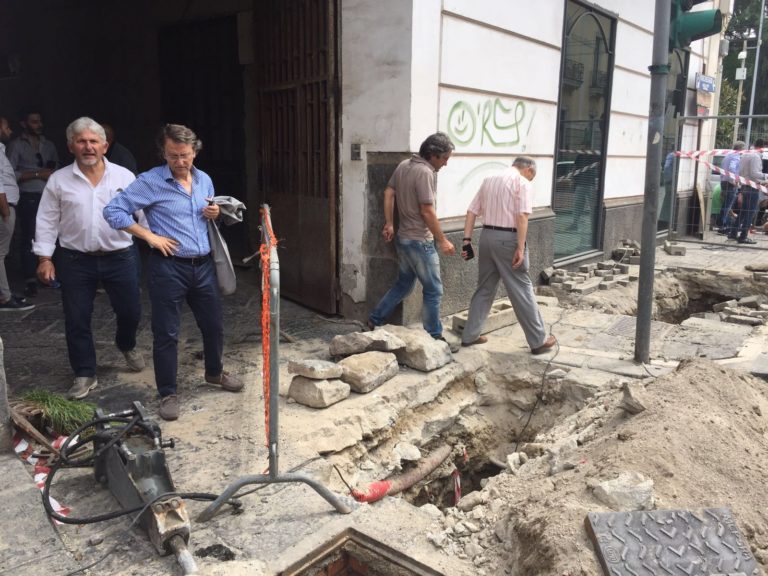 Aversa: emergenza idrica, operai ancora al lavoro. De Cristofaro in prima linea