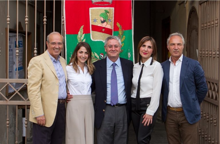 Capodrise, il sindaco Crescente nomina la giunta: dentro Negro, Alberico, Pero e Cecere