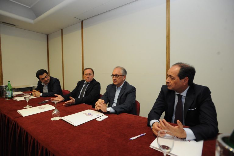 Caserta, Marino incontra Bonavitacola: “Città tornerà a essere guida provincia”