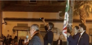 VIDEO – Parete, Rosato per Vitale in piazza. Il sindaco uscente: “Abbiamo ereditato un paese allo sfascio, realtà e cambiata”